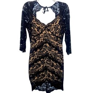 VENUS Black and Tan Lace Midi Dress.Open back. Cocktail dress Wedding Guest Sz M